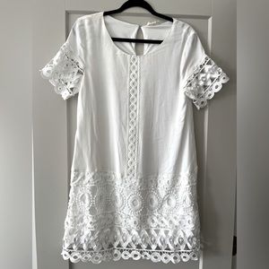 White Lace Detail 1/2 Sleeve Romantic Dress